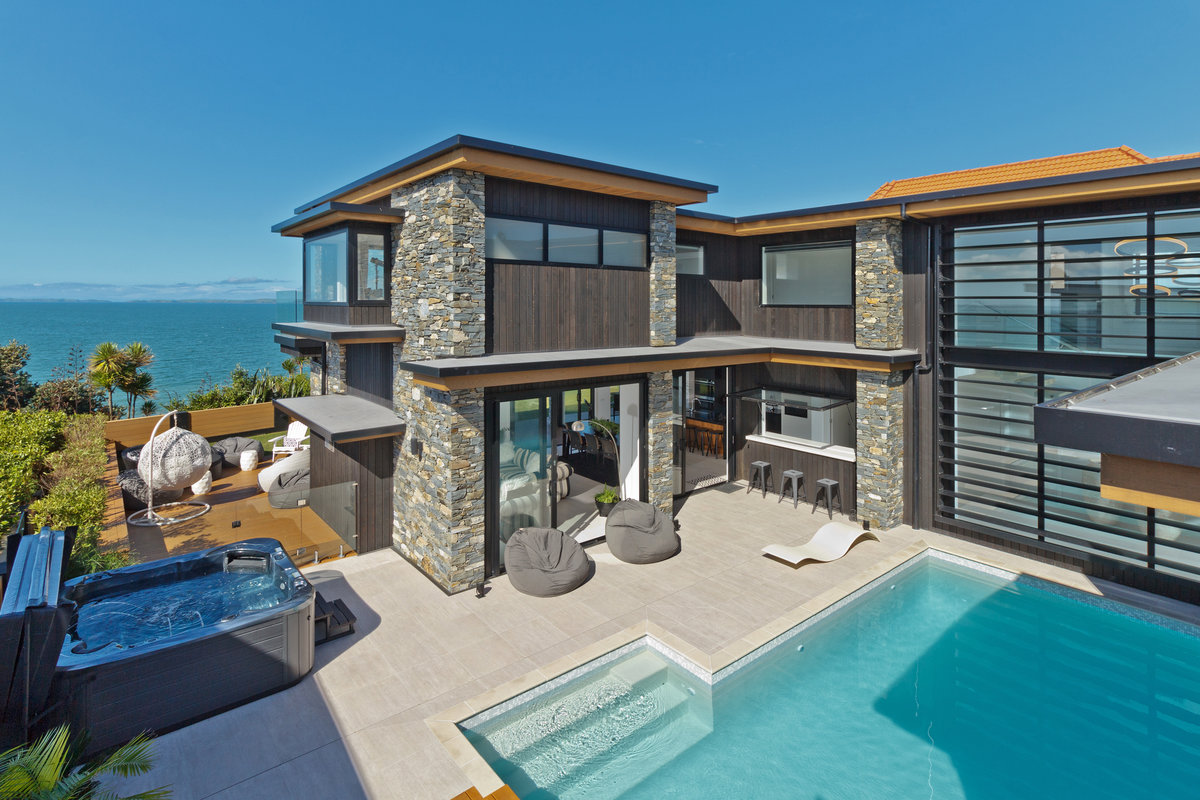 Brighton Villa — image 3